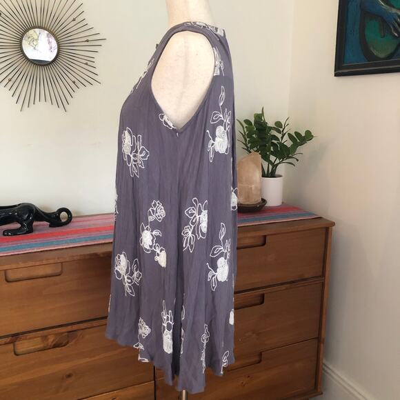 Umgee Floral Embroidered Sleeveless Blouse Small Crinkle Sheer Tunic Boho Chic - Picture 5 of 12